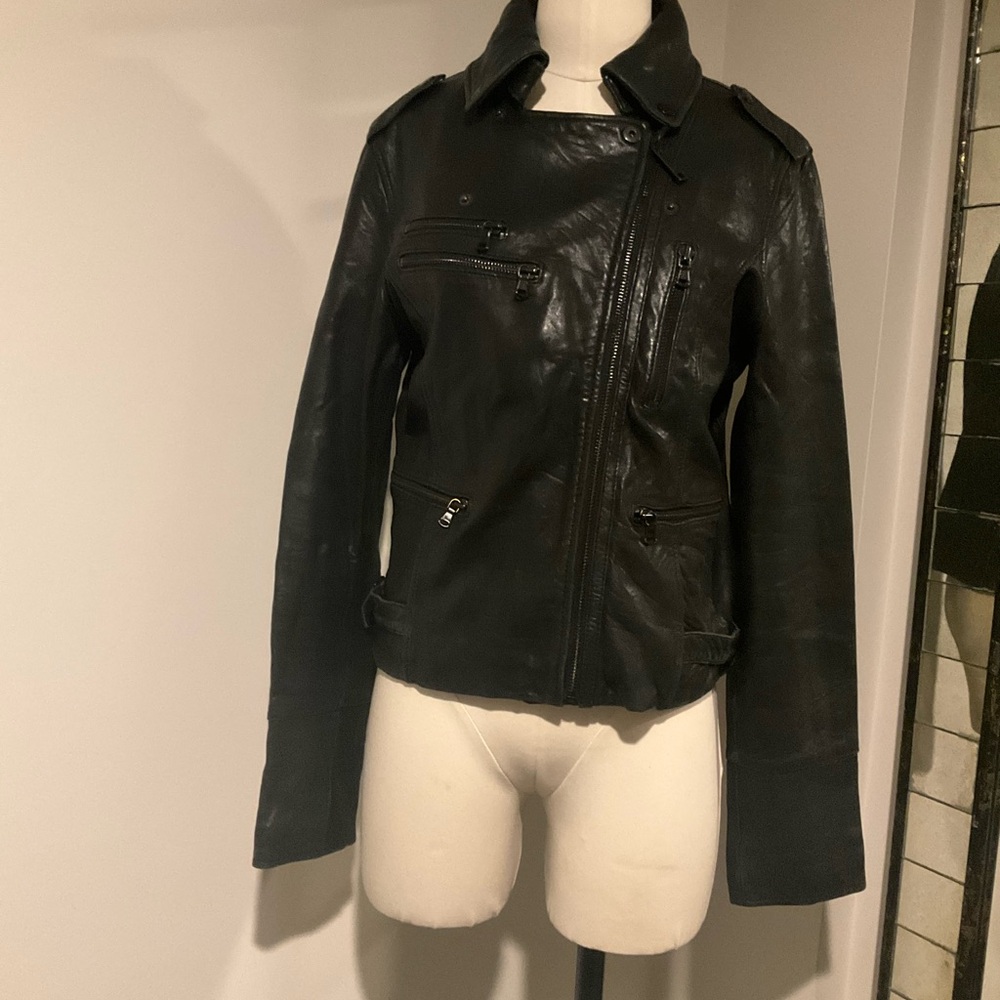 Levi's Women's Black Leather Jacket - Picture 5 of 8